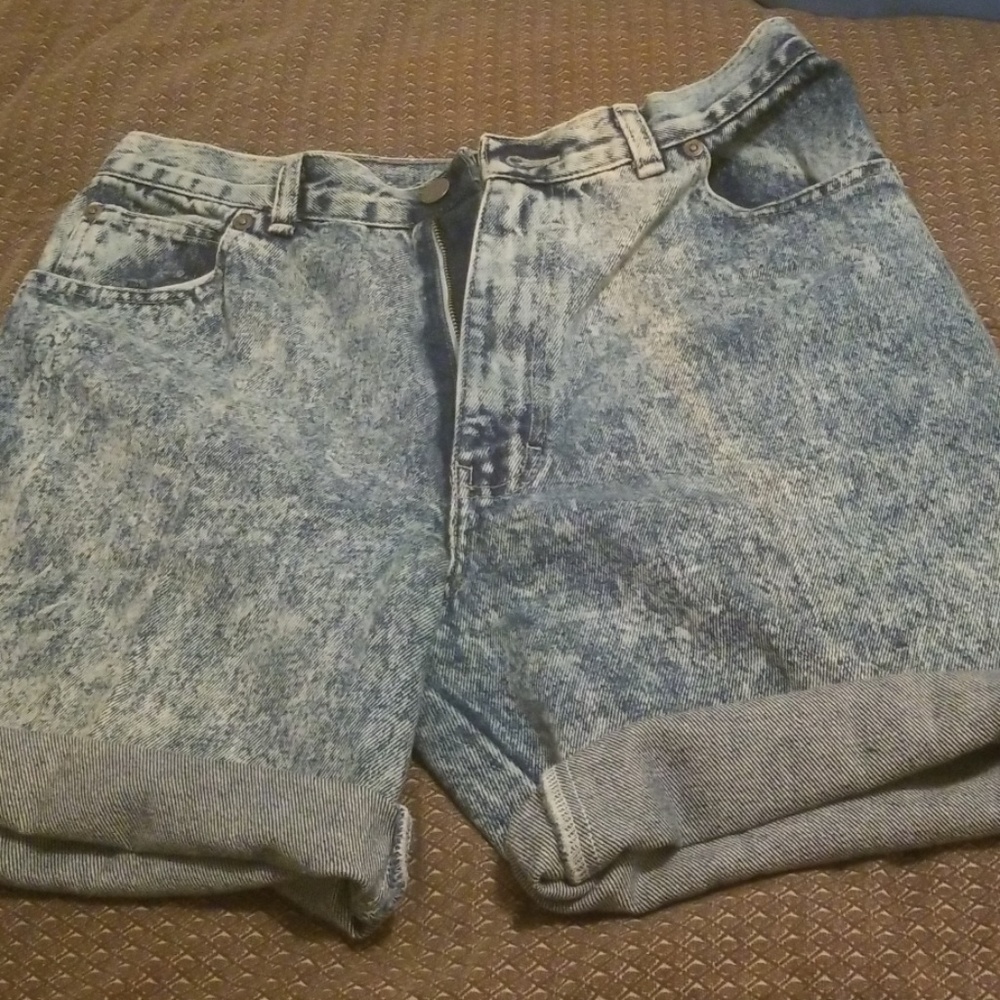 Sasson High waisted shorts!!